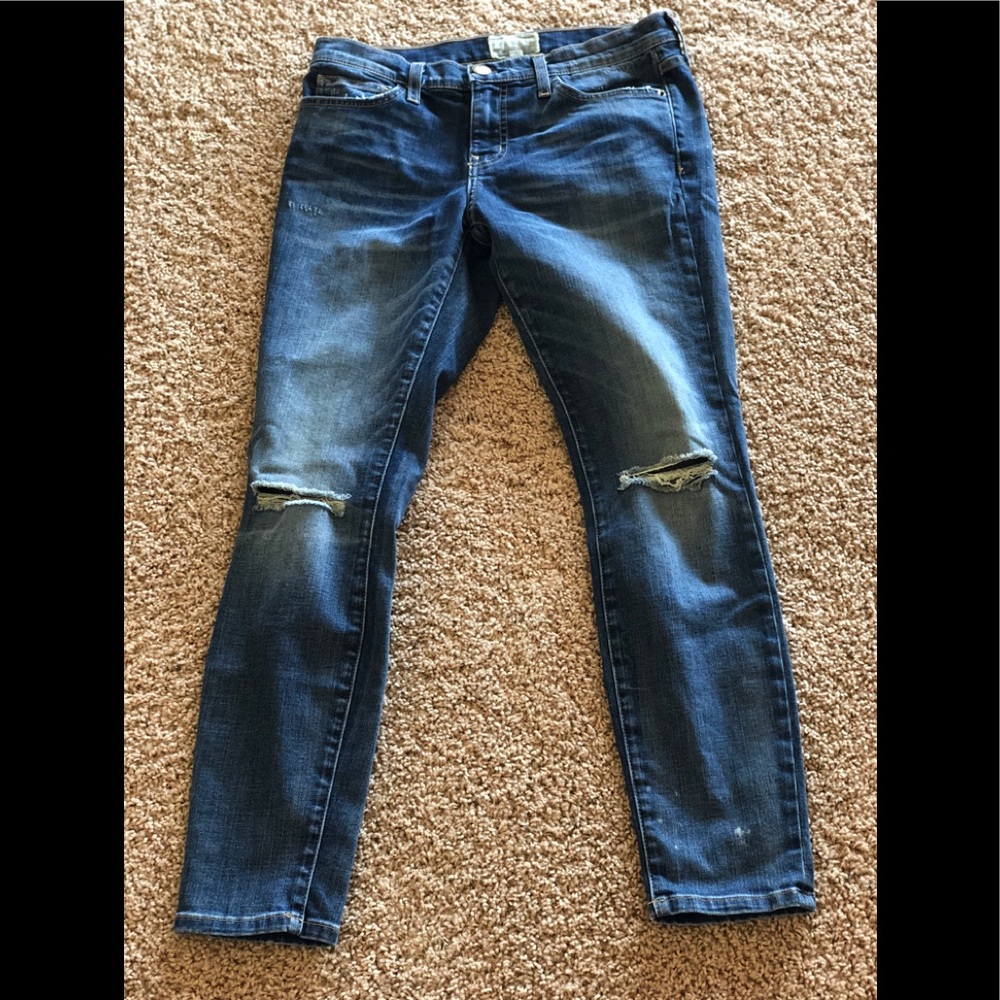 Current/Elliot Distressed Jeans